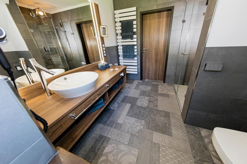 Landhotel Repetal Атендорн Екстериор снимка